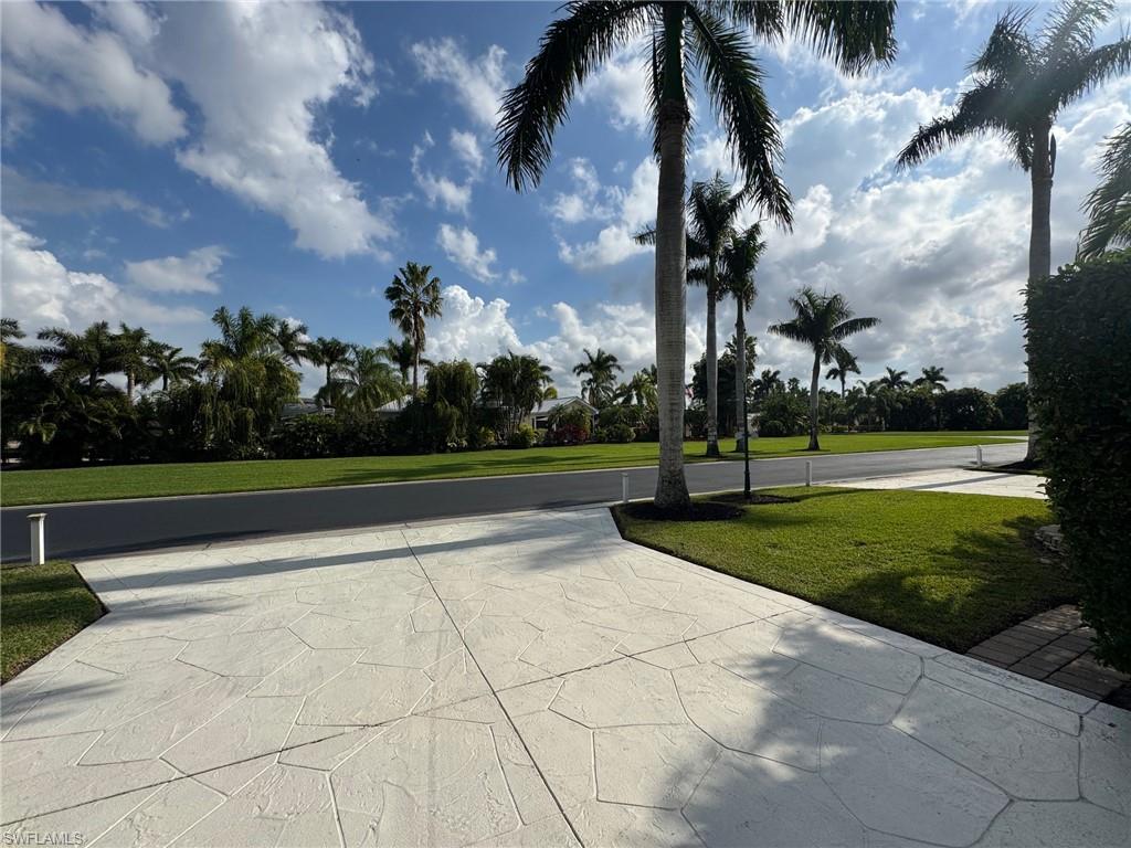 RIVERBEND MOTORCOACH RESORT - Land