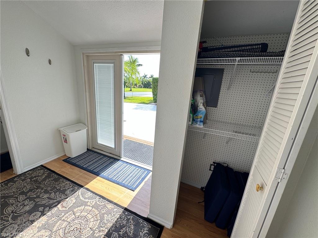 RIVERBEND MOTORCOACH RESORT - Land