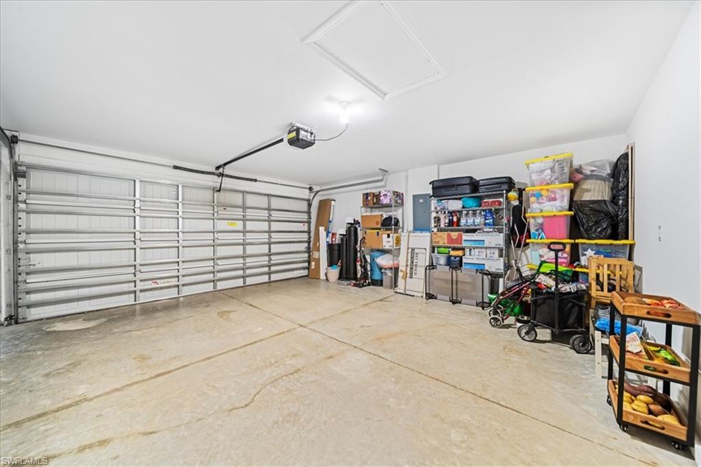 CAPE CORAL - Residential Lease