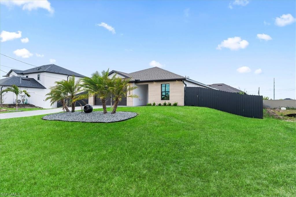 CAPE CORAL - Residential Lease