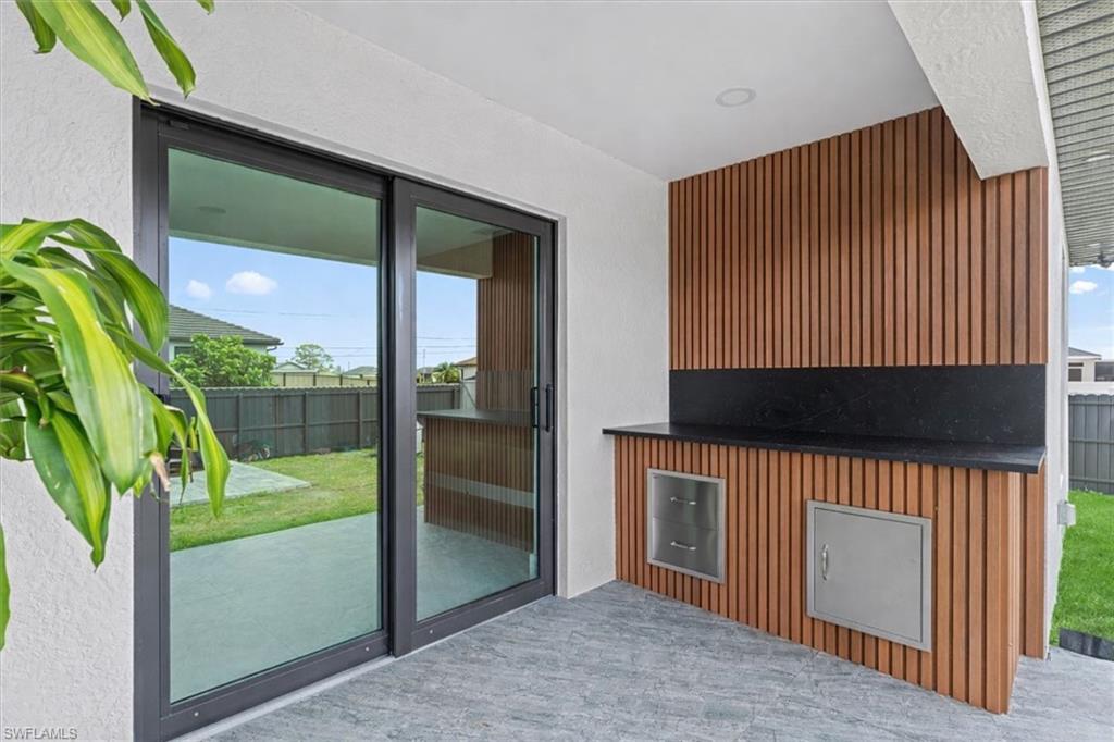 CAPE CORAL - Residential Lease