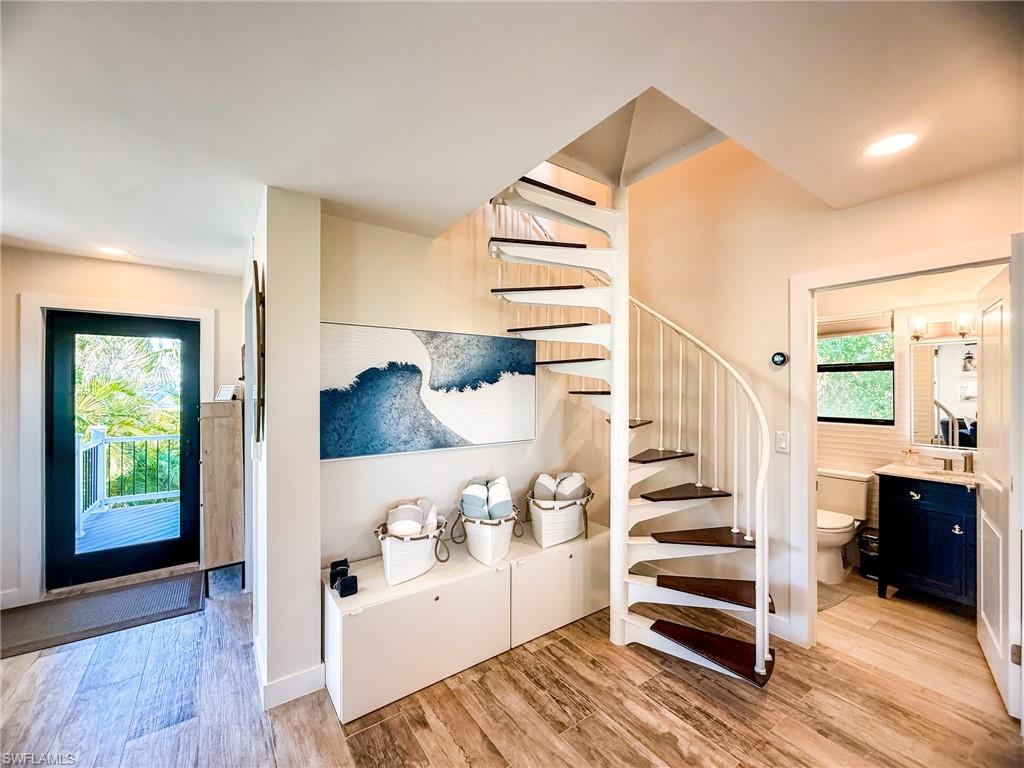 SAFETY HARBOR CLUB - Residential