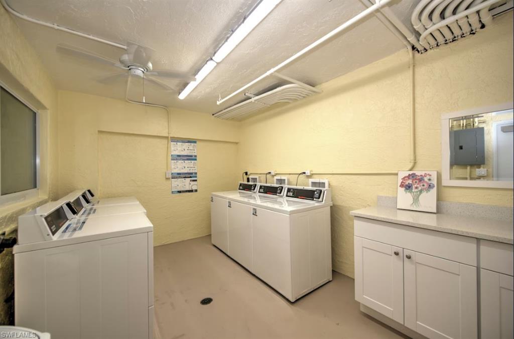 PINK SHELL VACATION VILLAS - Residential