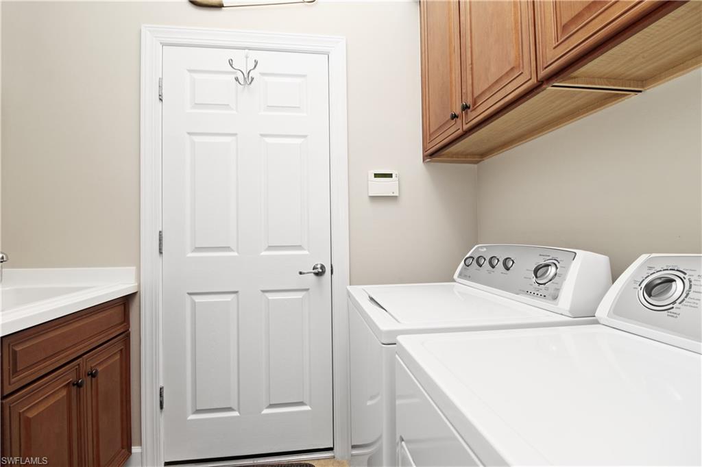 QUARRY SHORES - Residential