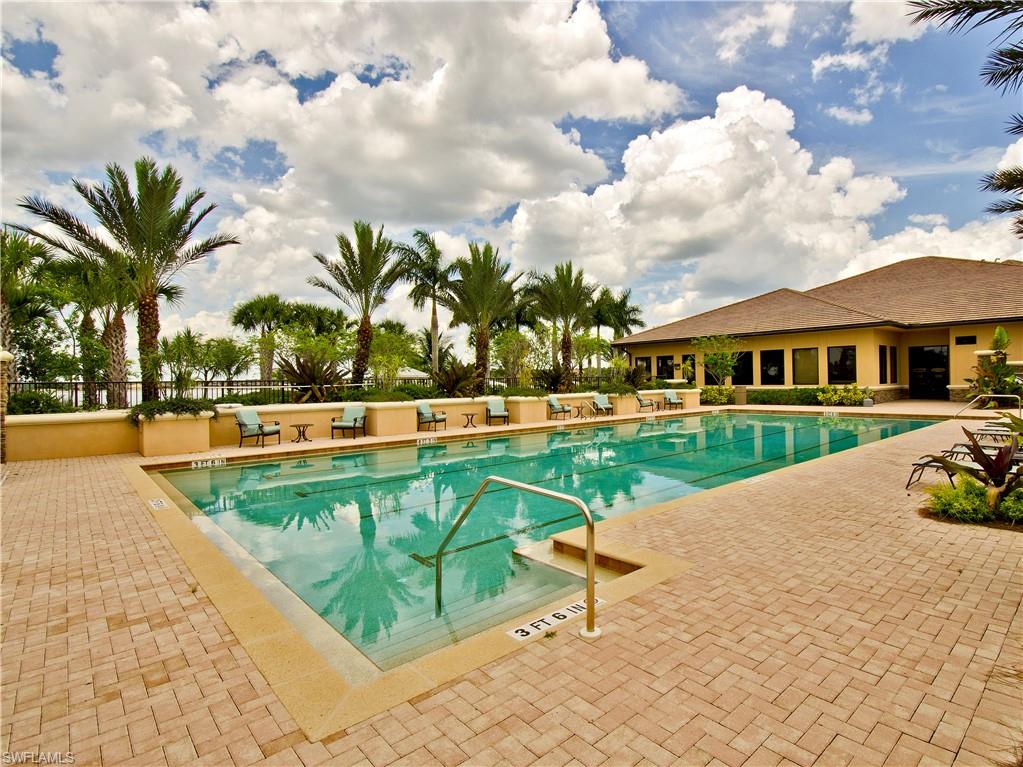 QUARRY SHORES - Residential