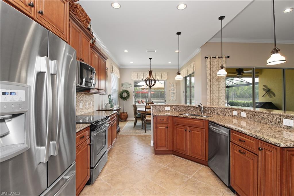 QUARRY SHORES - Residential