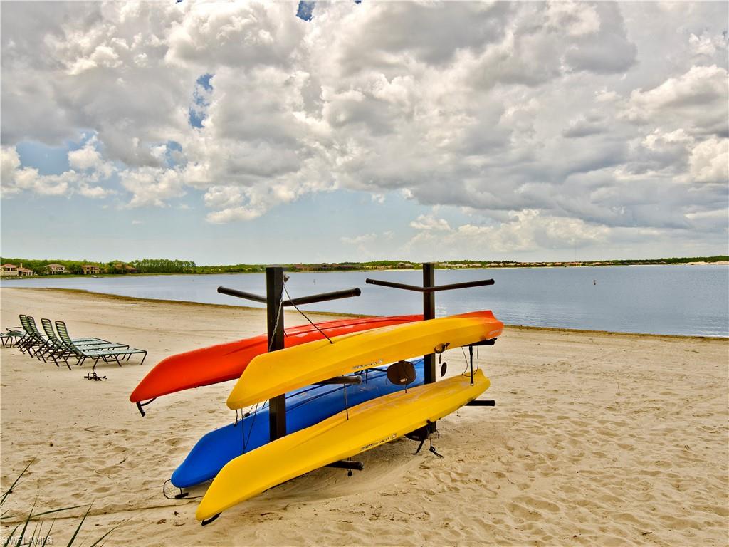 QUARRY SHORES - Residential