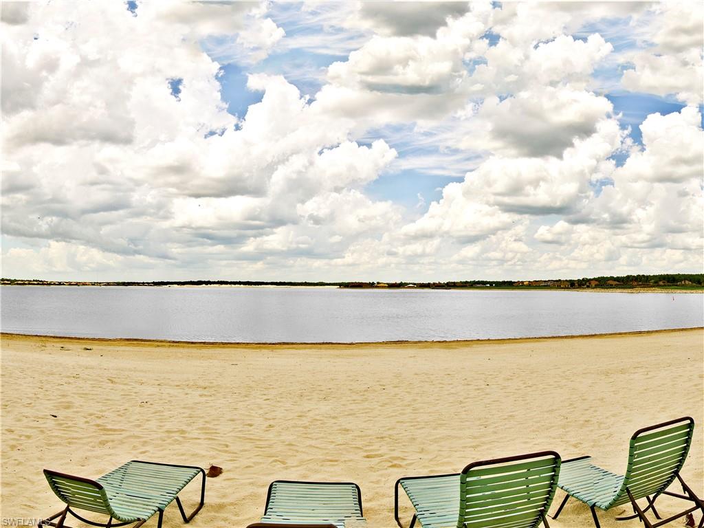 QUARRY SHORES - Residential