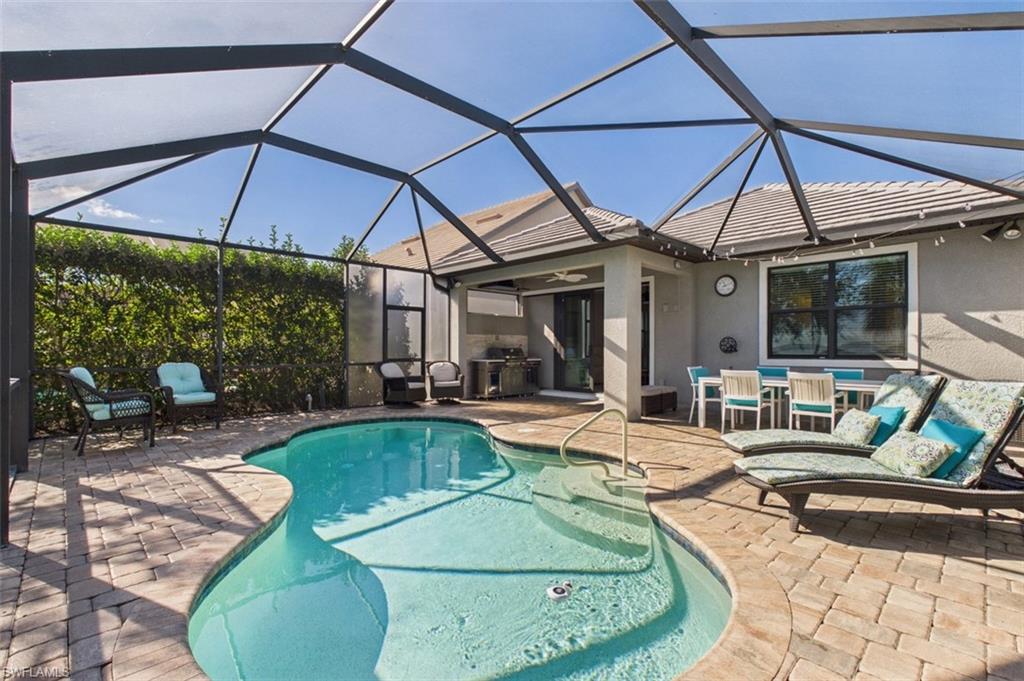 CORKSCREW SHORES - Residential