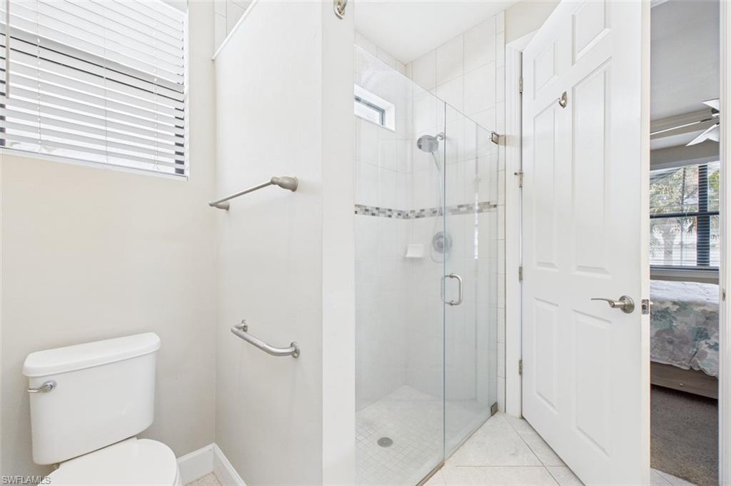 CORKSCREW SHORES - Residential