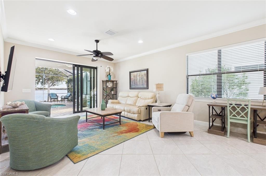 CORKSCREW SHORES - Residential