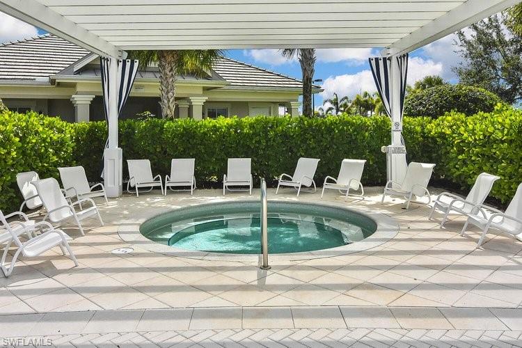 CORKSCREW SHORES - Residential