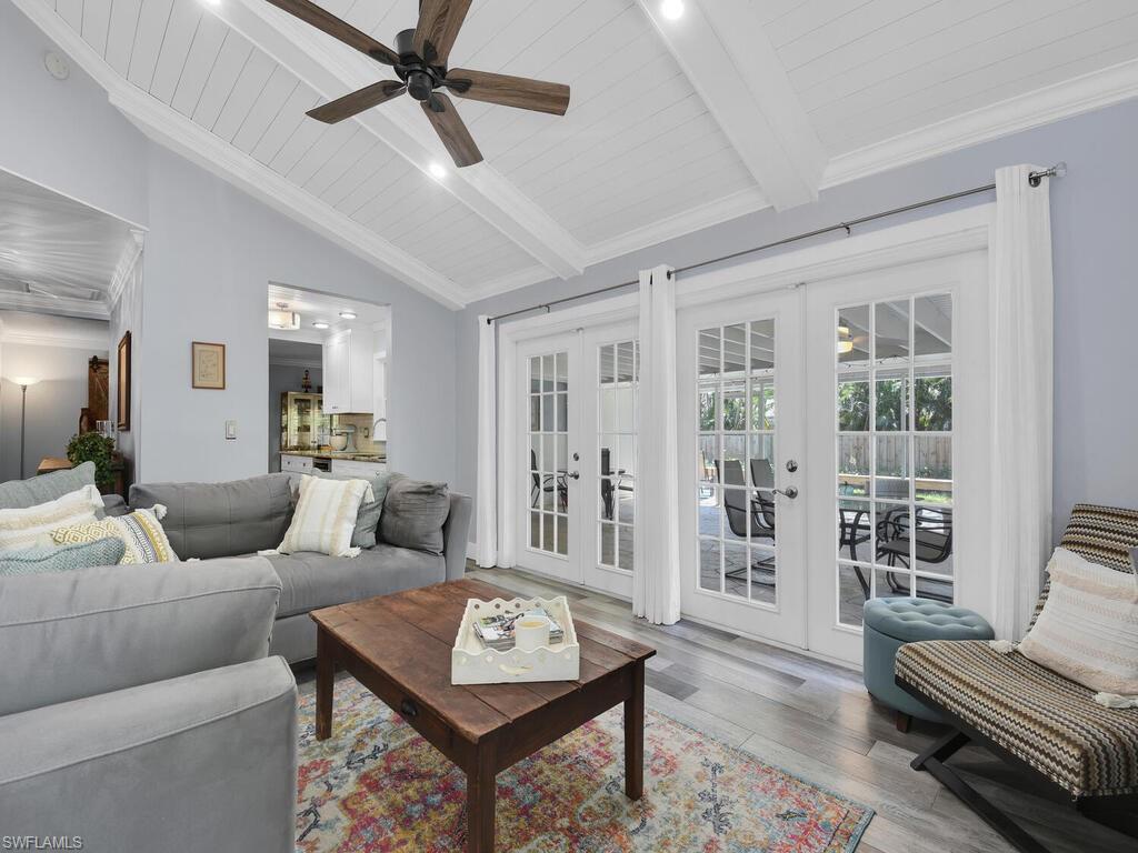 WESTLAKE - Residential