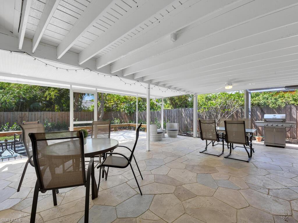 WESTLAKE - Residential