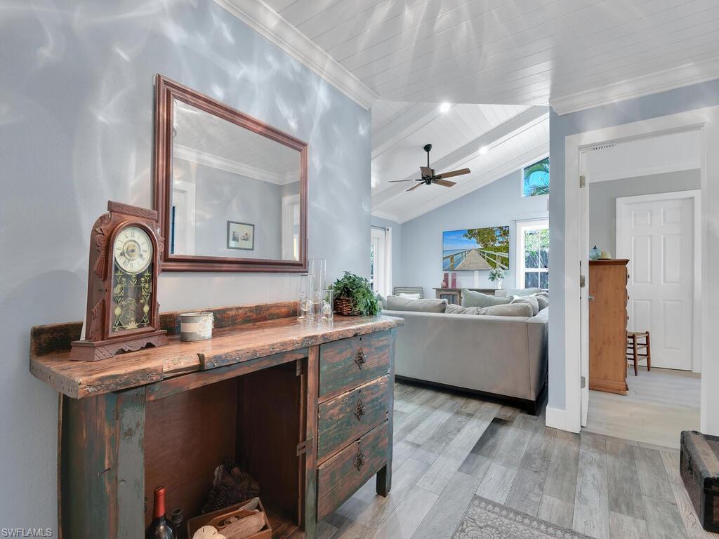 WESTLAKE - Residential