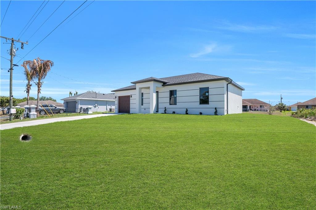 LEHIGH ACRES - Residential