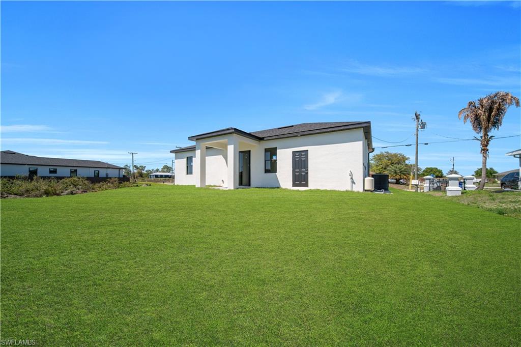 LEHIGH ACRES - Residential