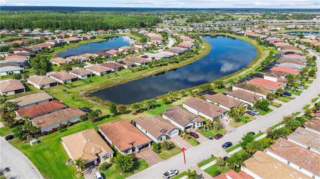 HAMPTON LAKES - Residential