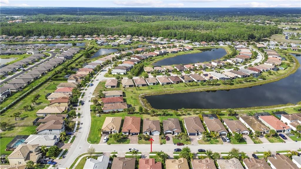 HAMPTON LAKES - Residential