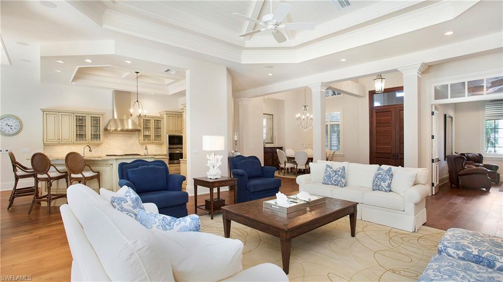 MOORINGS - Residential