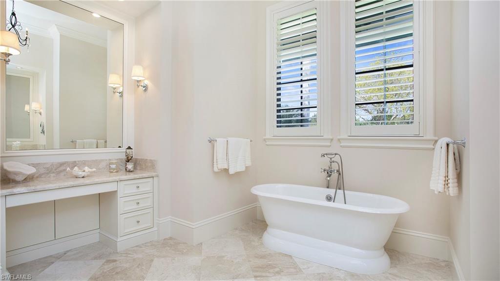 MOORINGS - Residential