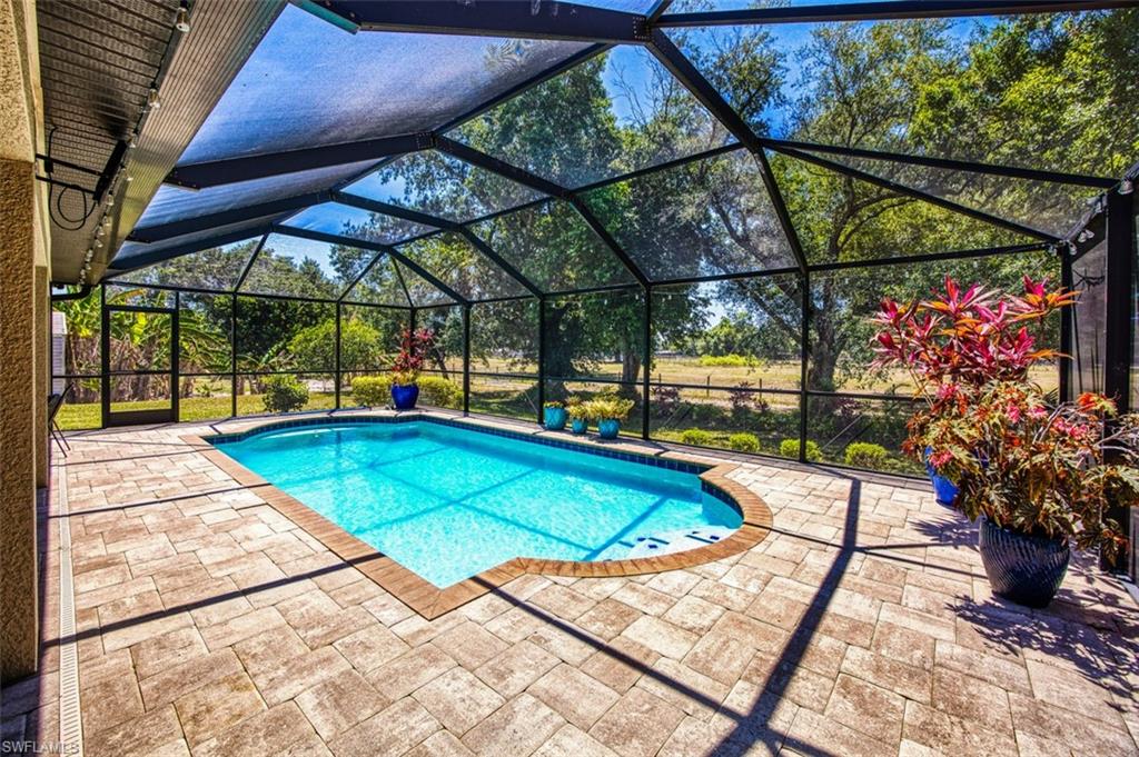 BUCKINGHAM - Residential