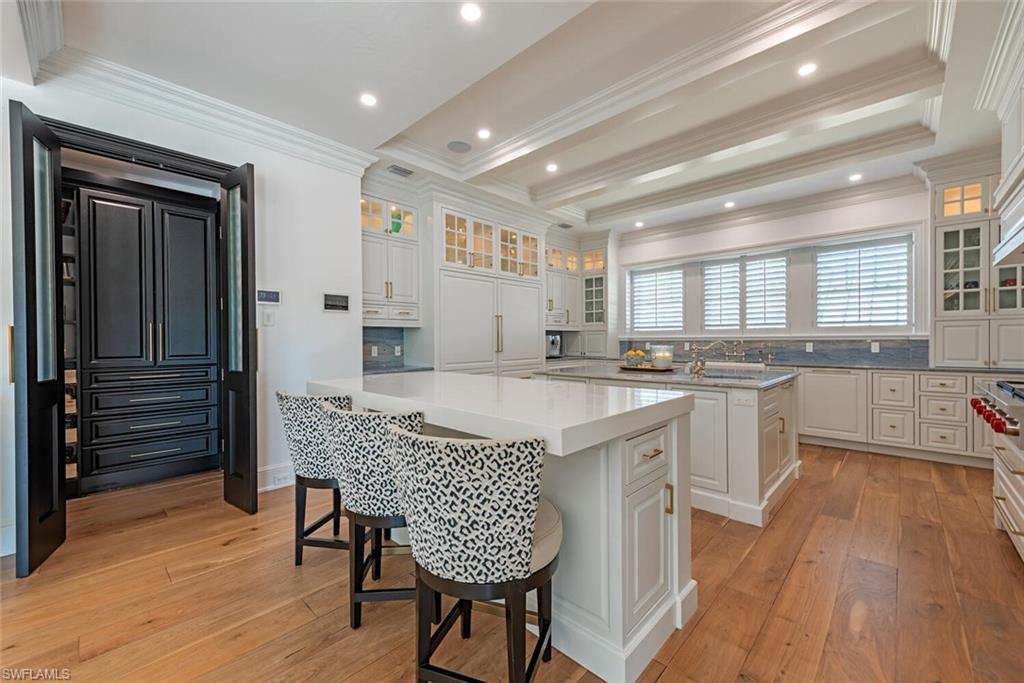 OLDE NAPLES - Residential