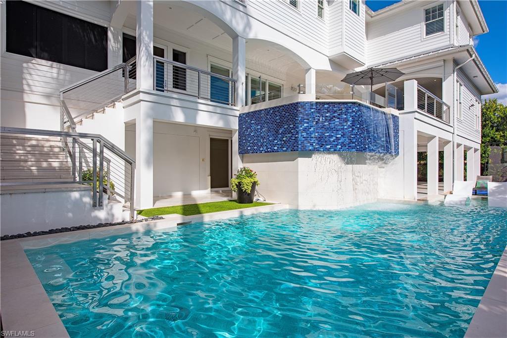 OLDE NAPLES - Residential