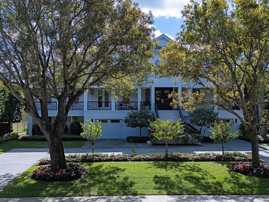 OLDE NAPLES - Residential