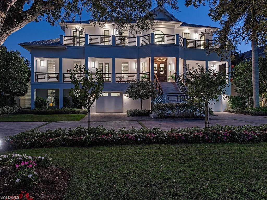 OLDE NAPLES - Residential