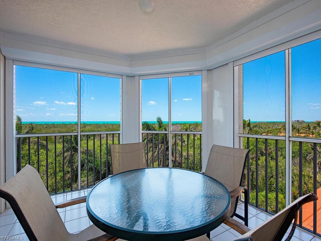 6585 Nicholas BLVD 503