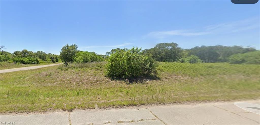 BANYAN VILLAGE - Land