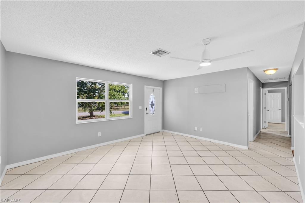 FOXMOOR PINES - Residential