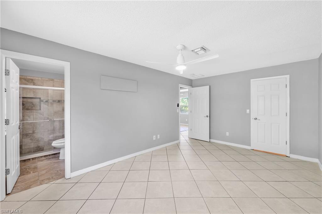 FOXMOOR PINES - Residential