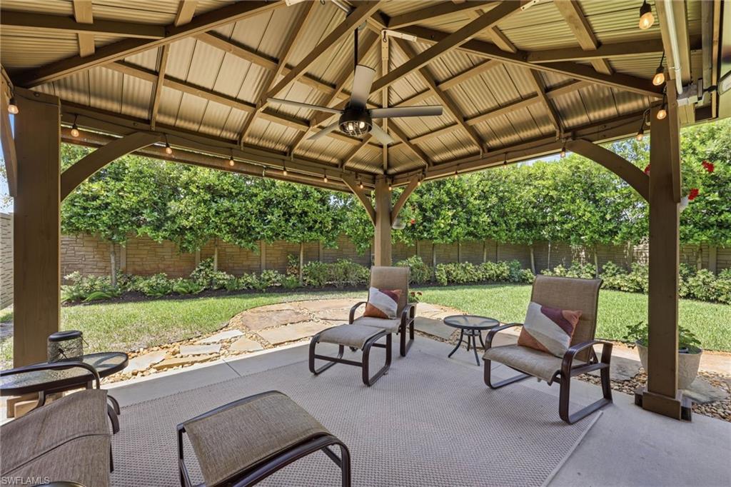 GOLDEN GATE CITY - Residential