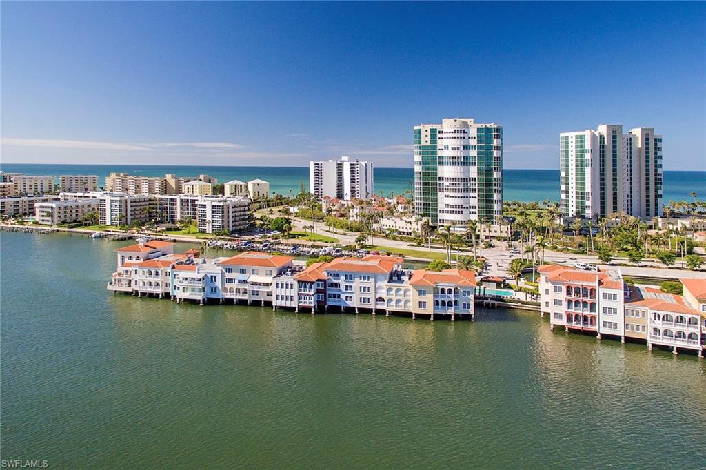 VENETIAN VILLAS - Residential