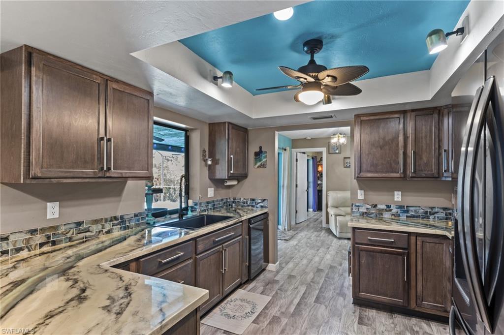 MORSE SHORES - Residential