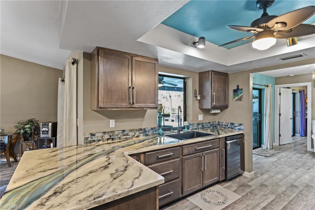 MORSE SHORES - Residential