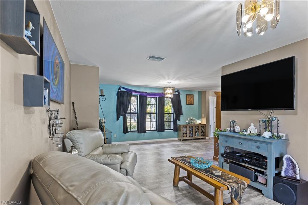 MORSE SHORES - Residential