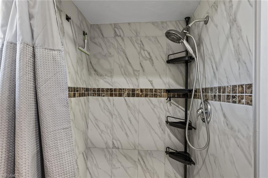 MORSE SHORES - Residential