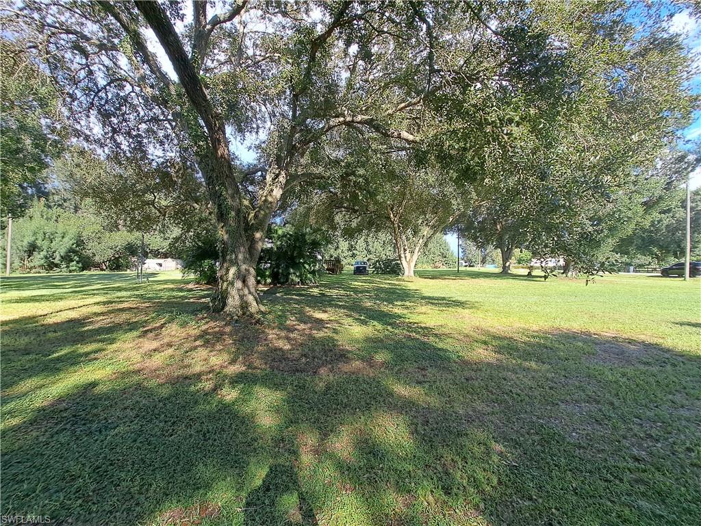 FLAGHOLE - Residential