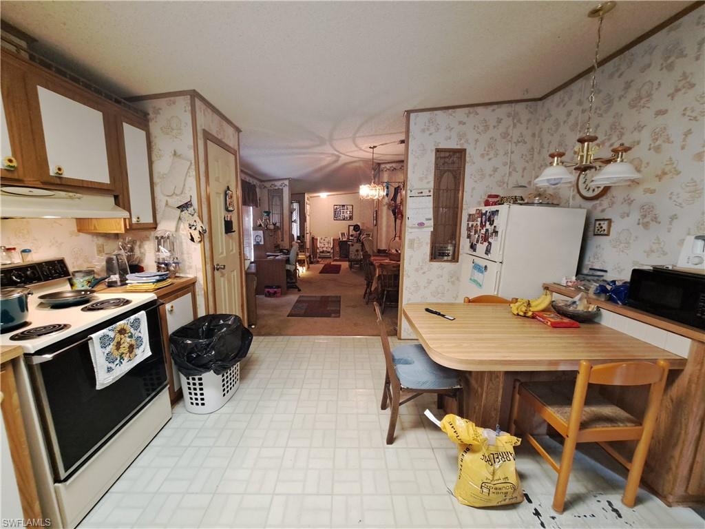 FLAGHOLE - Residential