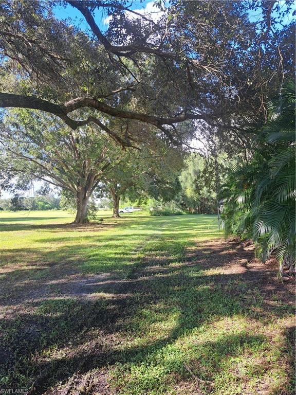 FLAGHOLE - Residential