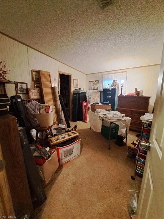 FLAGHOLE - Residential