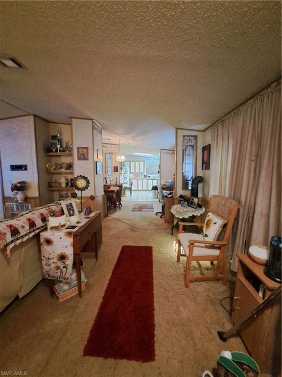 FLAGHOLE - Residential