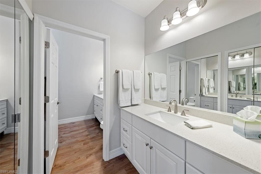 WEDGEFIELD VILLAS - Residential