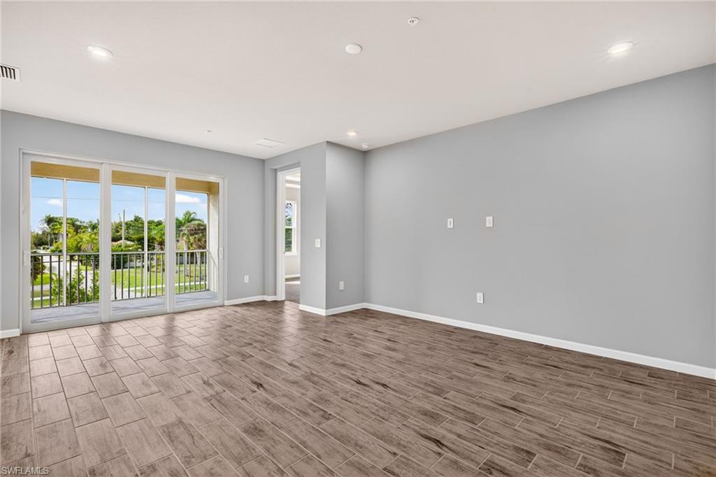 4646 Arboretum CIR 201