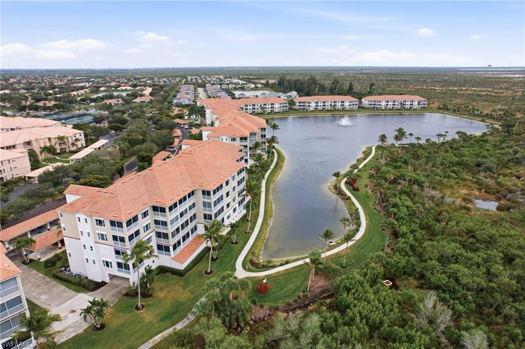 SUTTON WALK - Residential