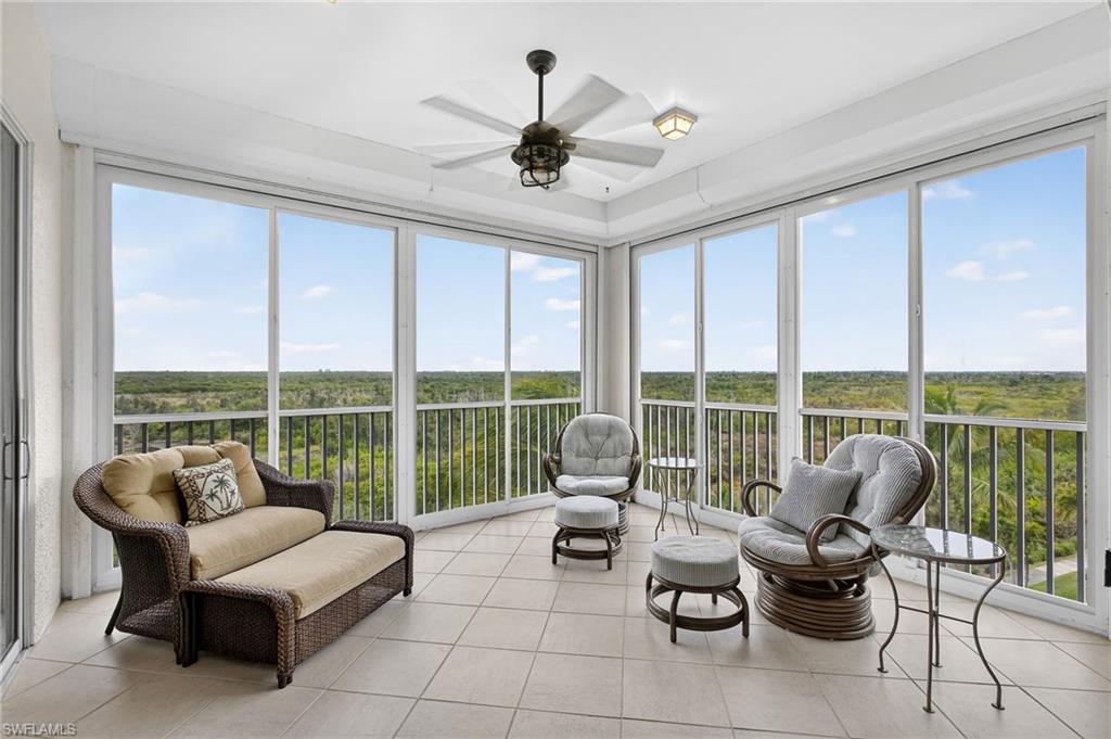 SUTTON WALK - Residential