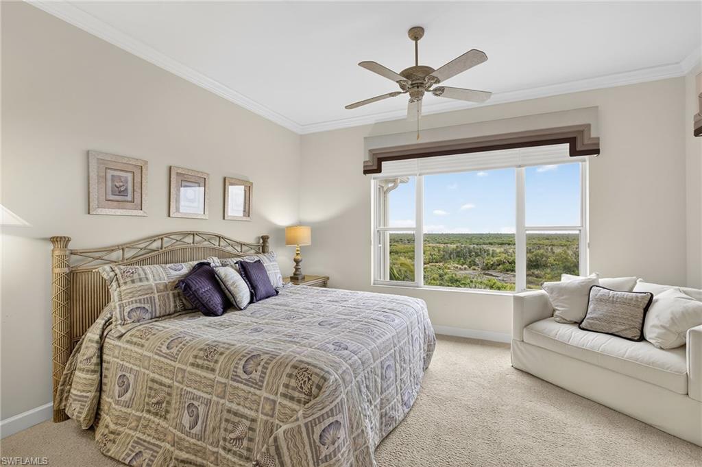 SUTTON WALK - Residential